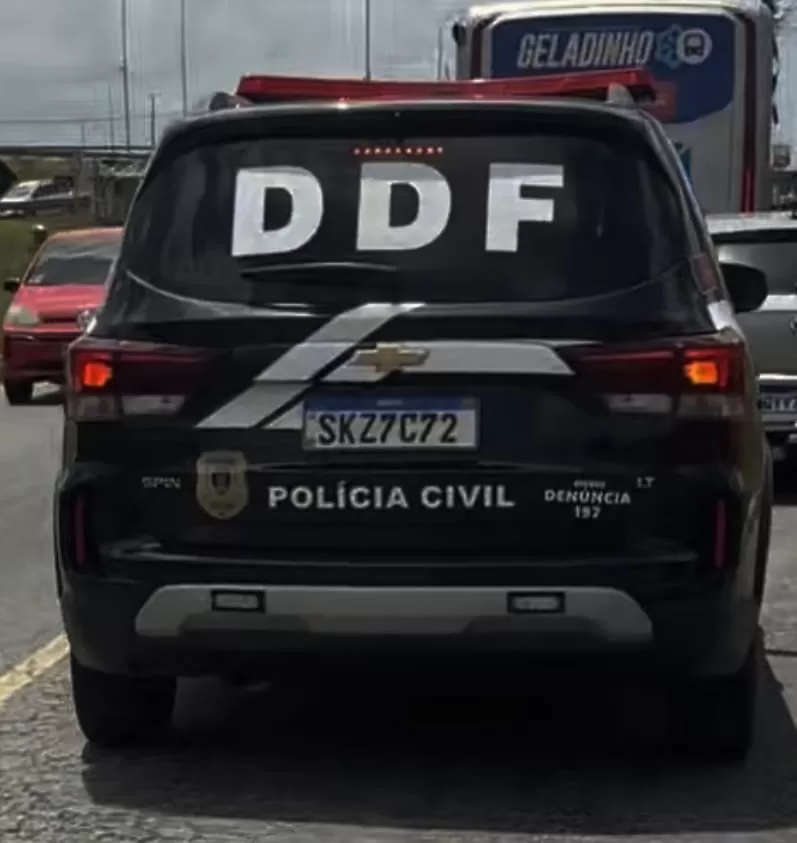 POLÍCIA CIVIL PRENDE HOMEM SUSPEITO DE MATAR EX-MULHER COM MAIS DE 100 FACADAS NO VALENTINA, EM JOÃO PESSOA